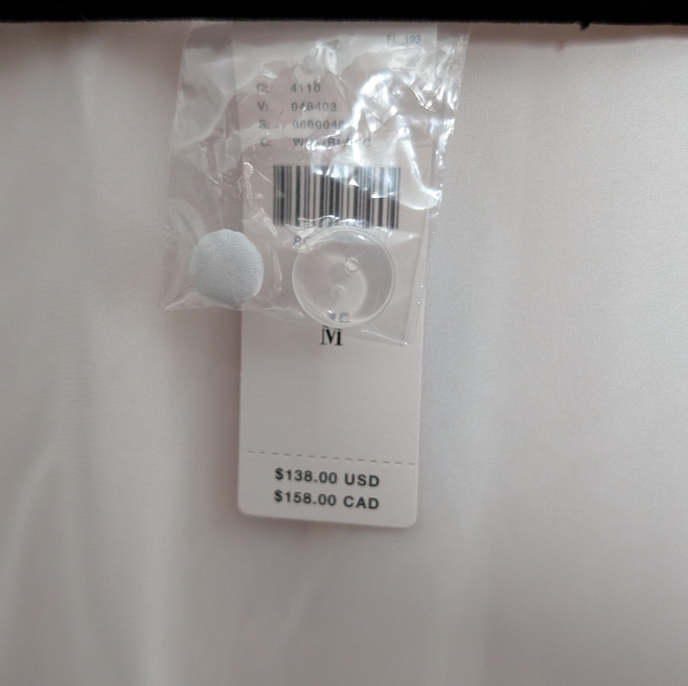 Anthropologie Hutch White Wrap Blouse.. Gorgeous, Size Medium, NWT 138 Retail - Picture 4 of 5